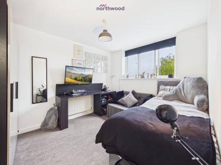 4 bedroom Bungalow for sale in Nayland Avenue, Gresford, Wrexham, LL12
