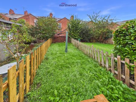 2 bedroom Terraced House for sale in Hampden Road, Wrexham, LL13