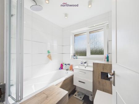 2 bedroom Semi-detached house for sale in Derwent Crescent, Wrexham, LL12