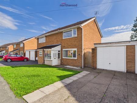 2 bedroom Semi-detached house for sale in Derwent Crescent, Wrexham, LL12