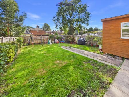 2 bedroom Semi-detached house for sale in Derwent Crescent, Wrexham, LL12