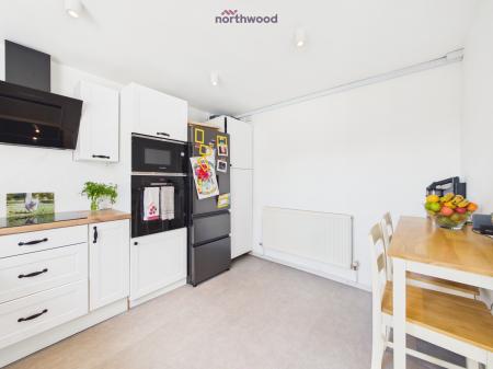 2 bedroom Semi-detached house for sale in Derwent Crescent, Wrexham, LL12
