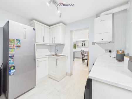 4 bedroom Bungalow for sale in Westleigh Way, Wrexham, LL11