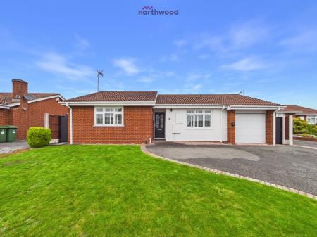 4 bedroom Bungalow for sale in Westleigh Way, Wrexham, LL11