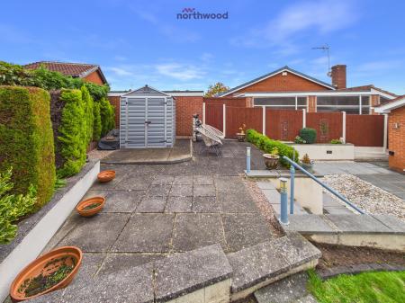 4 bedroom Bungalow for sale in Westleigh Way, Wrexham, LL11