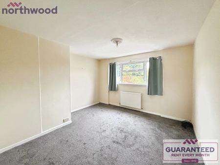 2 bedroom Terraced House to let in Dinas, Acrefair, LL14