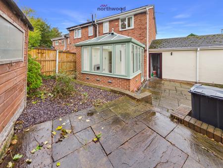 2 bedroom Semi-detached house for sale in Wheatsheaf Mews, Gwersyllt, Wrexham, LL11
