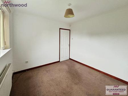 3 bedroom Bungalow to let in Nantlais, Minera, LL11