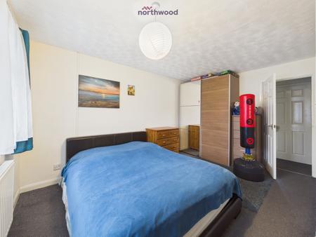 2 bedroom End of terrace house for sale in Salisbury Road, Wrexham, LL13