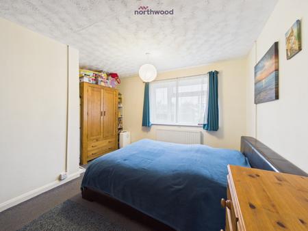 2 bedroom End of terrace house for sale in Salisbury Road, Wrexham, LL13