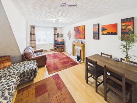 2 bedroom End of terrace house for sale in Salisbury Road, Wrexham, LL13