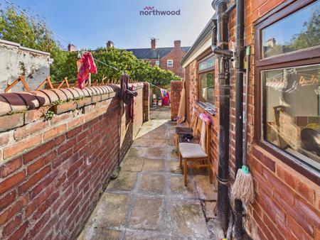 2 bedroom End of terrace house for sale in Hampden Road, Wrexham, Wrexham, LL13