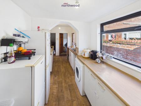 2 bedroom End of terrace house for sale in Hampden Road, Wrexham, Wrexham, LL13