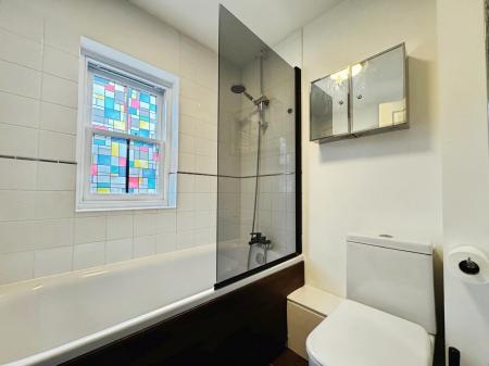 3 bedroom Town house to let in Redcross Lane, Old Market, Bristol, BS2