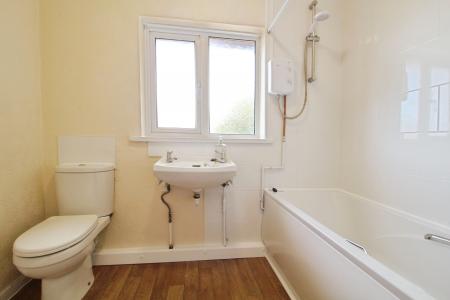 3 bedroom Semi-detached house to let in Ilsyn Grove, Stockwood, Bristol, BS14