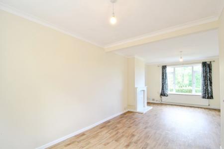 3 bedroom Semi-detached house to let in Ilsyn Grove, Stockwood, Bristol, BS14