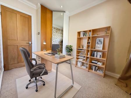 3 bedroom Semi-detached house for sale in Eastwood Road, Bristol, BS4