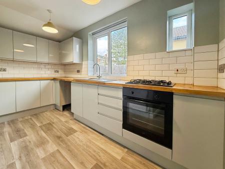 3 bedroom Detached house for sale in Alexandra Rd, Coalpit Heath, BS36