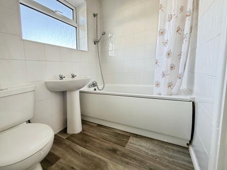 3 bedroom Detached house for sale in Alexandra Rd, Coalpit Heath, BS36