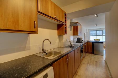 1 bedroom Flat to let in West Street, Bedminster, Bristol, BS3