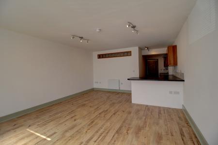 1 bedroom Flat to let in West Street, Bedminster, Bristol, BS3