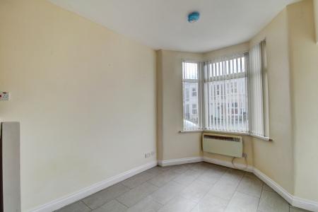 1 bedroom Flat to let in Montrose Park, Brislington, Bristol, BS4