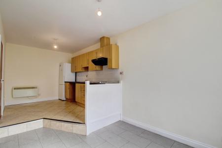 1 bedroom Flat to let in Montrose Park, Brislington, Bristol, BS4