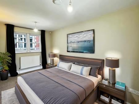 2 bedroom Town house to let in Redcross Lane, Old Market, Bristol, BS2