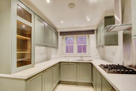 2 bedroom Town house to let in Redcross Lane, Old Market, Bristol, BS2