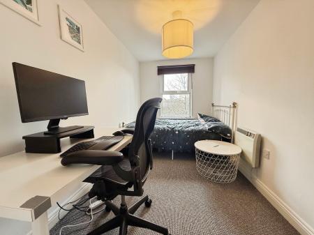2 bedroom Flat for sale in York Road, Bedminster, Bristol, BS3