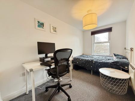 2 bedroom Flat for sale in York Road, Bedminster, Bristol, BS3