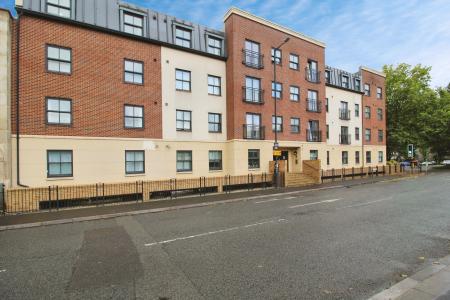 2 bedroom Flat for sale in York Road, Bedminster, Bristol, BS3