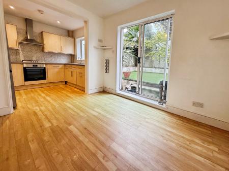 4 bedroom Terraced House for sale in Derry Road, Bedminster, Bristol, BS3