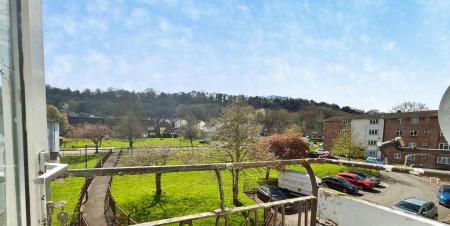 2 bedroom Flat for sale in Humberstan Walk, Bristol, BS11