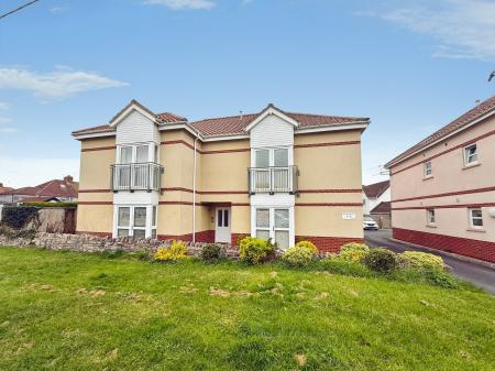 2 bedroom Flat for sale in Highridge Court, Highridge Green, Bristol, BS13