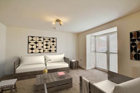 2 bedroom Flat for sale in Highridge Court, Highridge Green, Bristol, BS13