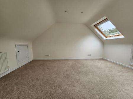 3 bedroom Terraced House to let in The Old Water Gardens, Blagdon, BS40