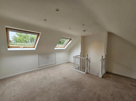 3 bedroom Terraced House to let in The Old Water Gardens, Blagdon, BS40
