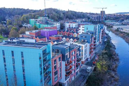 2 bedroom Flat to let in Paintworks, Arnos Vale, Bristol, BS4