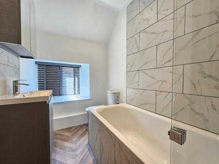 3 bedroom Cottage to let in 6 High Street, Banwell, BS29
