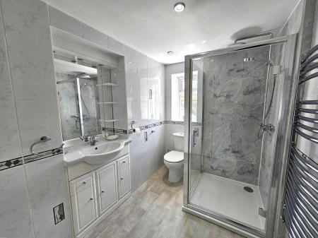3 bedroom Detached house to let in Backwell Hill Road, Backwell, BS48
