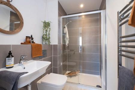 3 bedroom Semi-detached house to let in Pudding Pie Lane, Langford, BS40