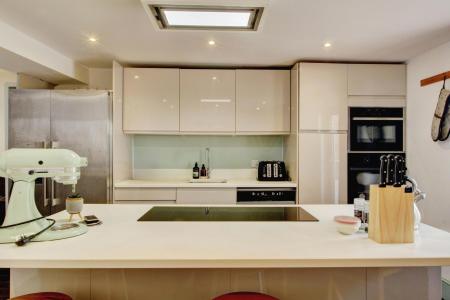 2 bedroom Flat to let in Victoria Walk, Cotham, Bristol, BS6