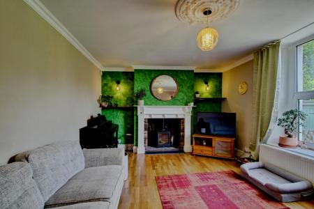 2 bedroom Flat to let in Victoria Walk, Cotham, Bristol, BS6