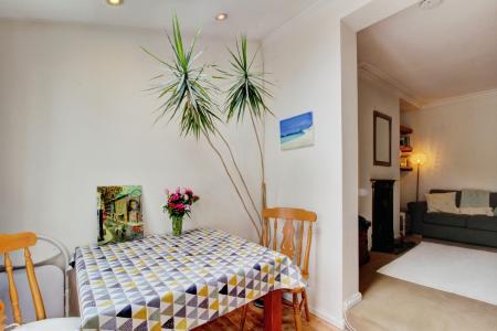 1 bedroom Flat to let in Ashton Gate Road, Southville, Bristol, BS3