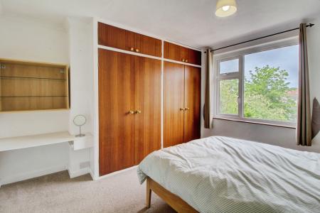 3 bedroom Semi-detached house to let in Lees Hill, Kingswood, Bristol, BS15
