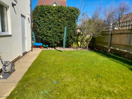 4 bedroom Detached house to let in Cappards Road, Bishop Sutton, BS39
