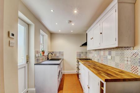 2 bedroom Terraced House to let in William Street, Totterdown, Bristol, BS3