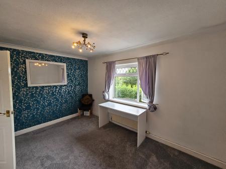 4 bedroom Semi-detached house to let in Bonhill Road, Bishop Sutton, BS39