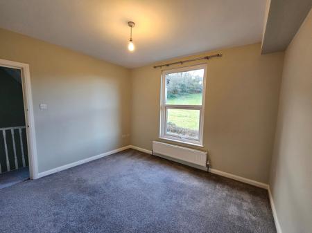 3 bedroom Terraced House to let in New Road, Churchill, BS25